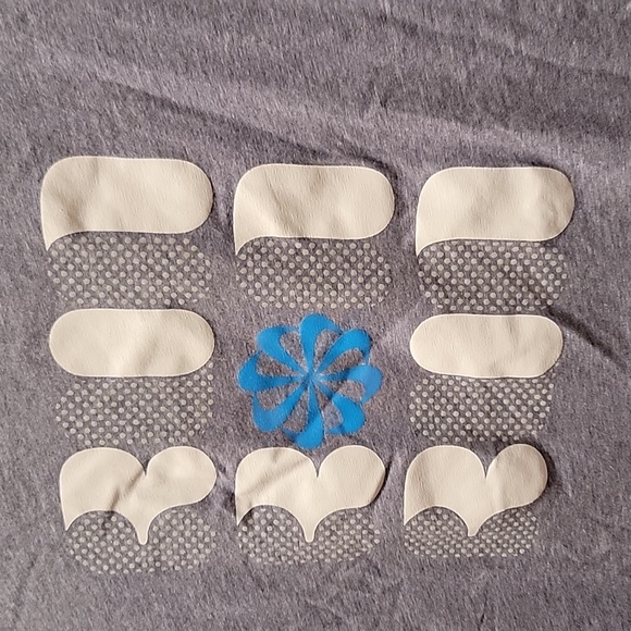 Nike Dri-Fit gray running T-shirt - Picture 4 of 4